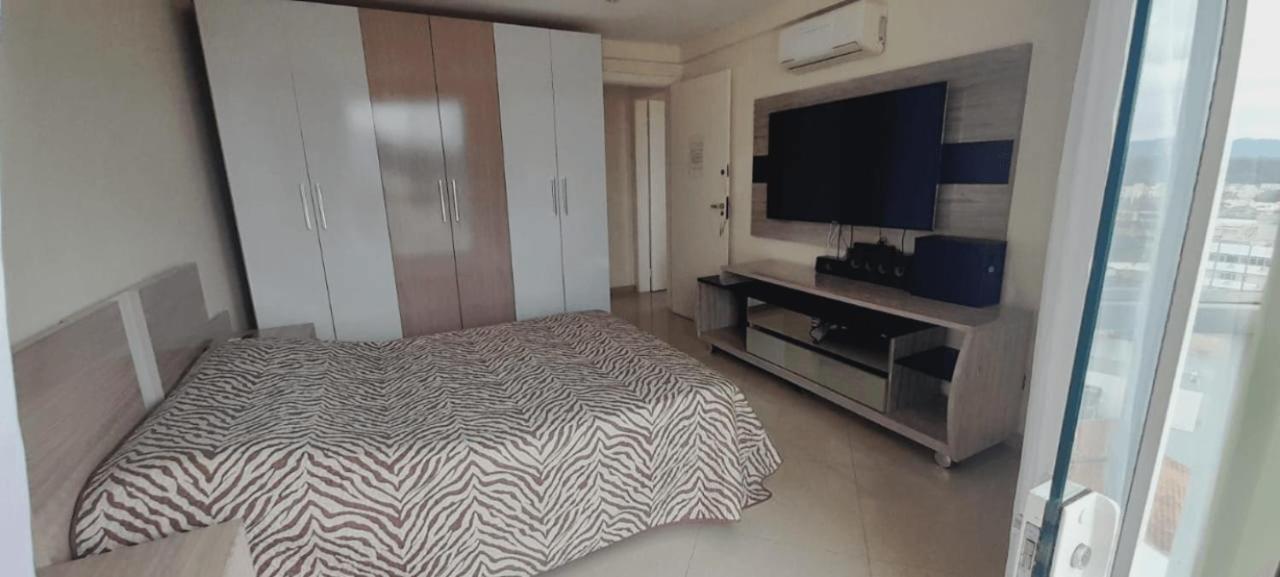 Lindo Apartamento No Coracao Da Cidade - Apartamento Inteiro Ou Seja Nao E Compartilhado Com Outras Pessoas - Perto De Tudo - 2 Quartos - Ar Condicionado - Churrasqueira - Cozinha Completa - 120 Metros Quadrados Ao Todo - Quartos Com 12 Metros Quadra Uniao Da Vitoria Exterior photo