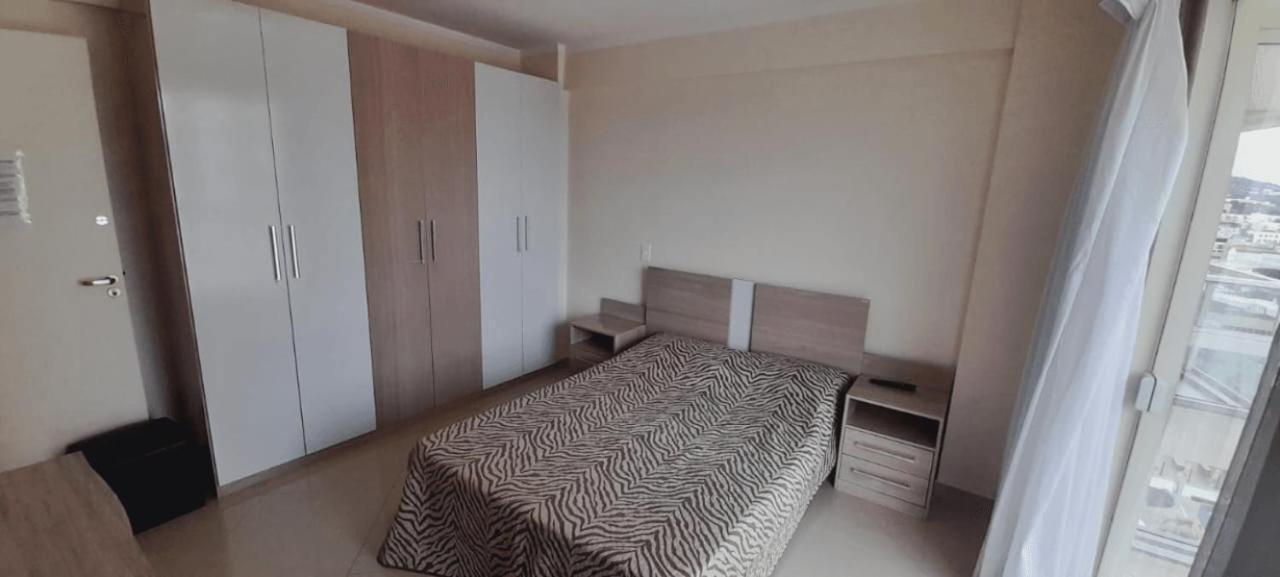 Lindo Apartamento No Coracao Da Cidade - Apartamento Inteiro Ou Seja Nao E Compartilhado Com Outras Pessoas - Perto De Tudo - 2 Quartos - Ar Condicionado - Churrasqueira - Cozinha Completa - 120 Metros Quadrados Ao Todo - Quartos Com 12 Metros Quadra Uniao Da Vitoria Exterior photo